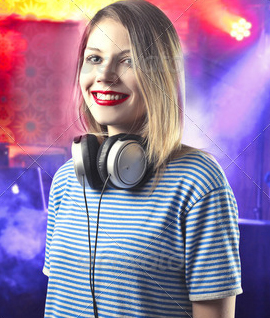 Performer profile Rimona